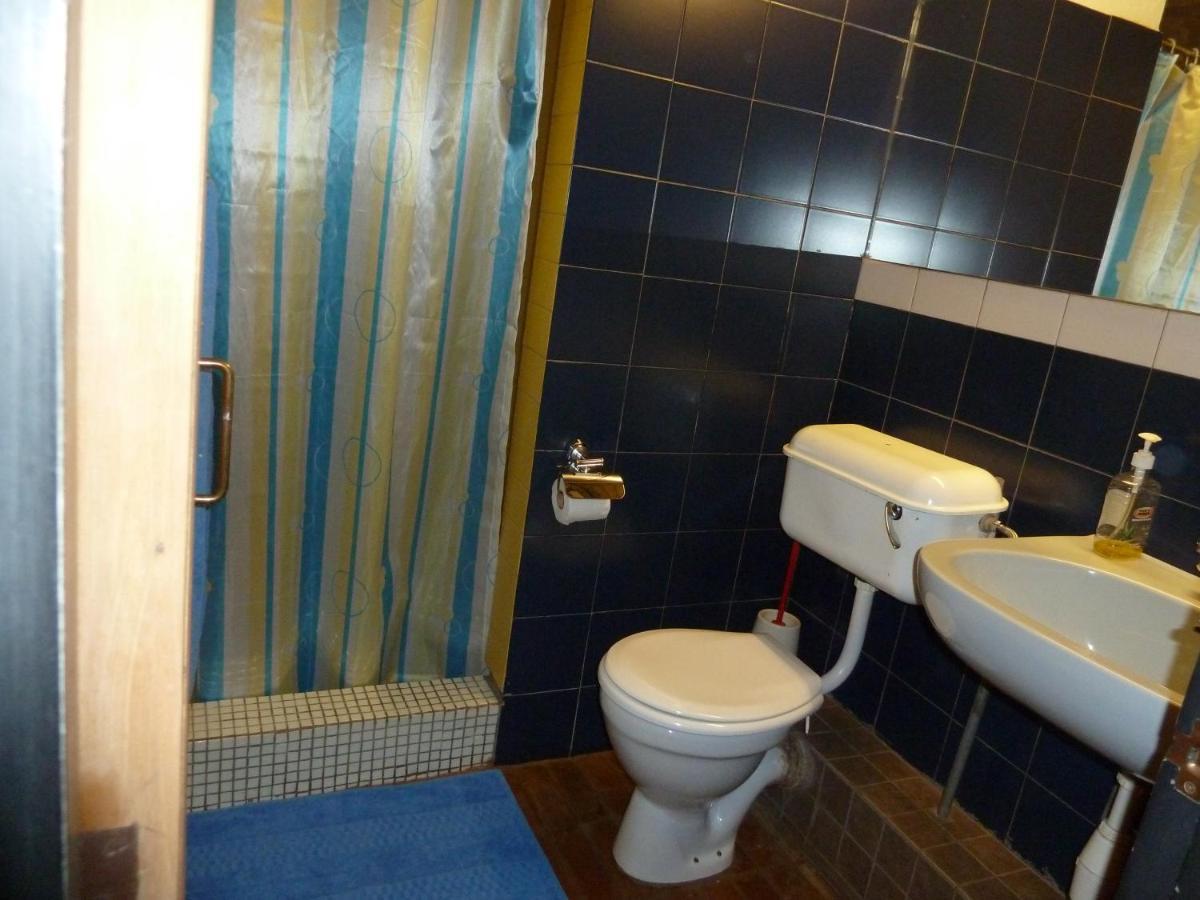 Villa Rock Stop Falls Gigiri Nairobi Bagian luar foto