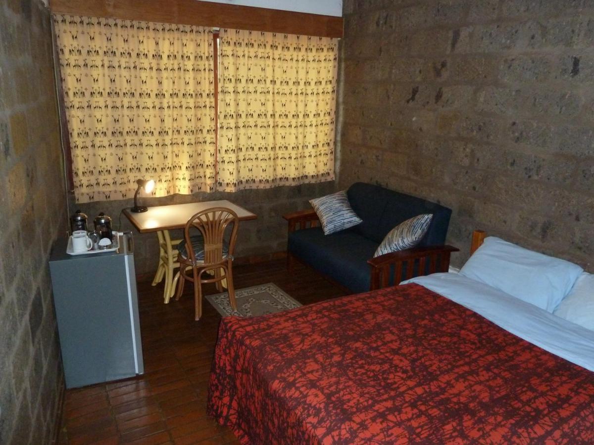 Villa Rock Stop Falls Gigiri Nairobi Bagian luar foto