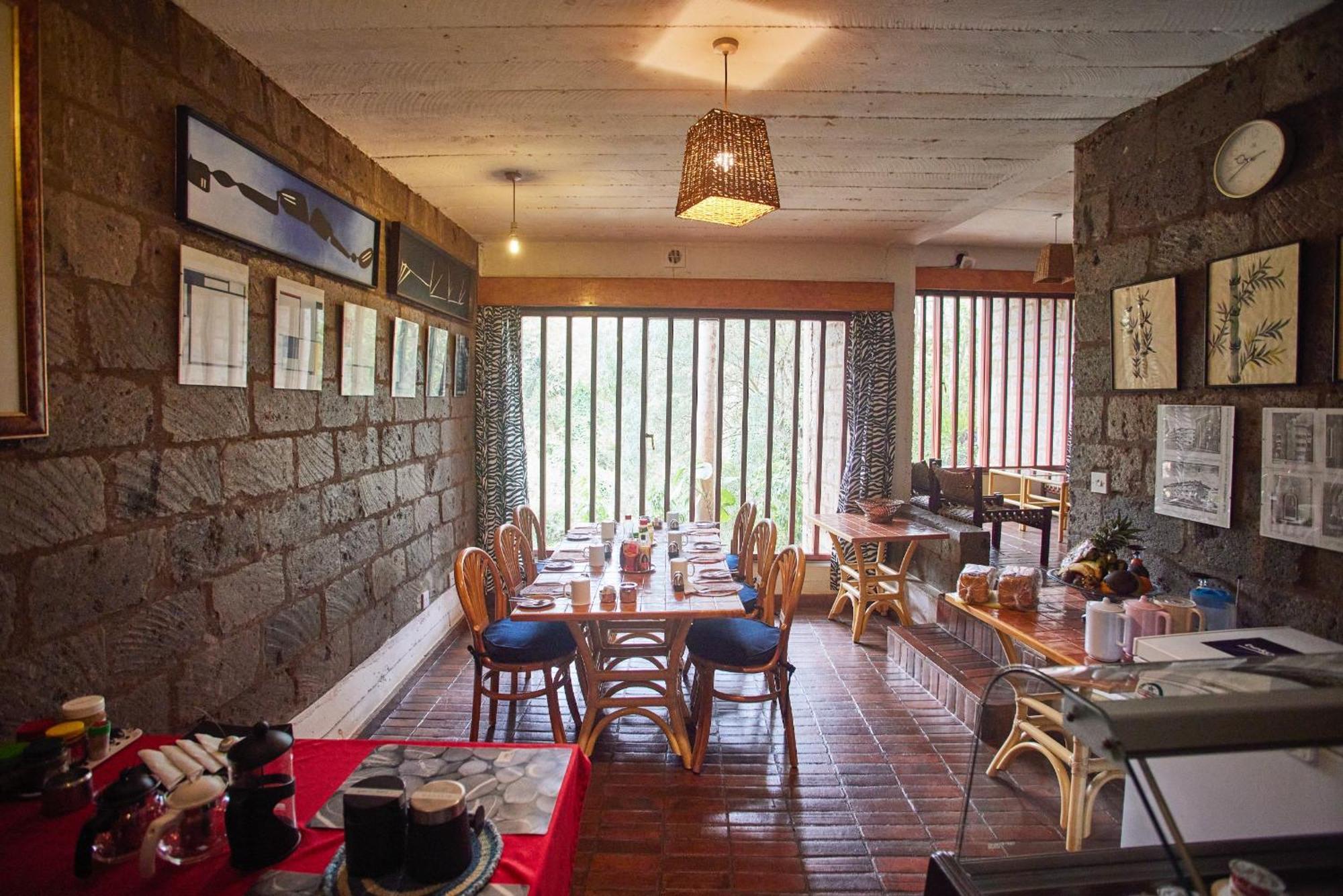 Villa Rock Stop Falls Gigiri Nairobi Bagian luar foto